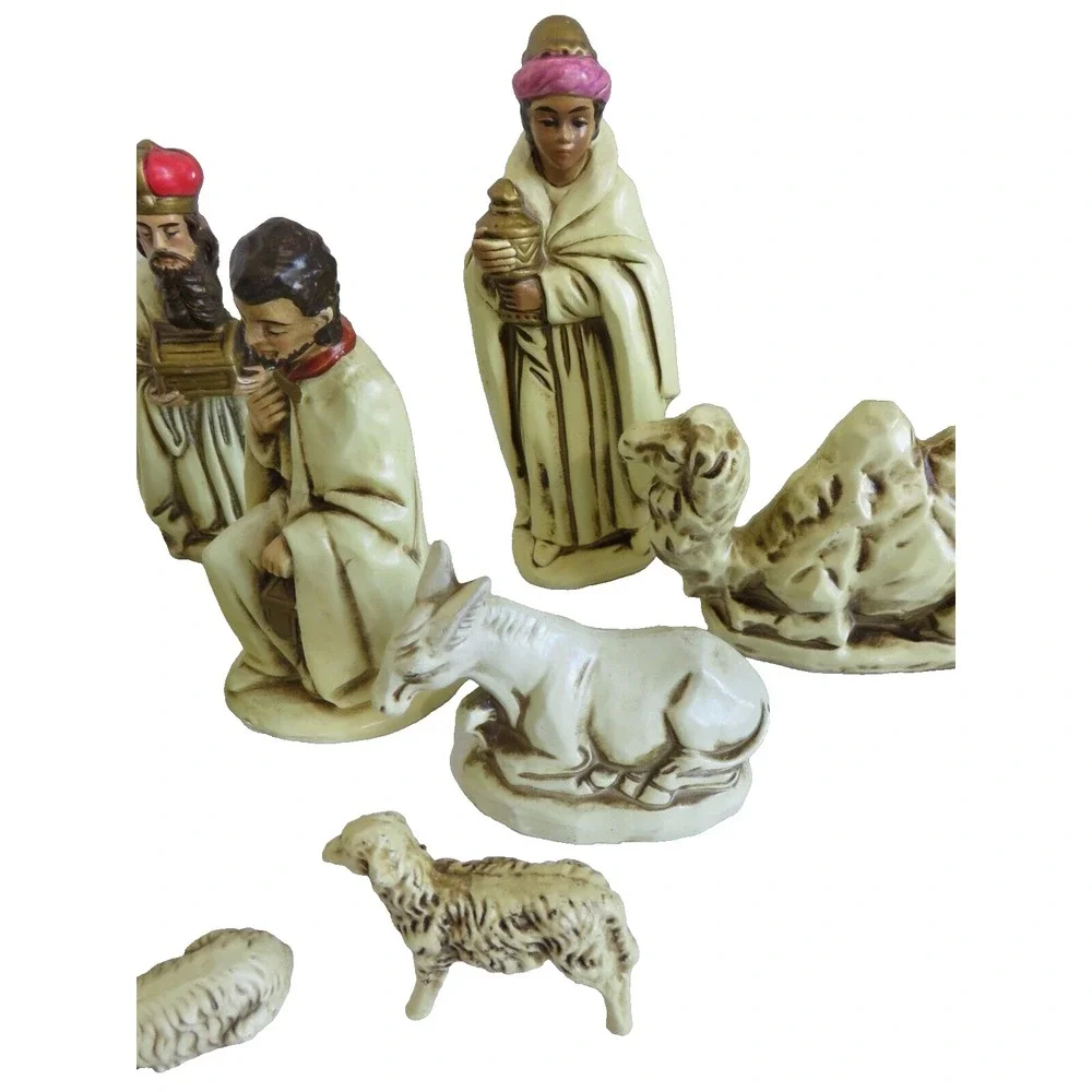 VINTAGE CHRISTMAS NATIVITY CHALKWARE FIGURINES‎ JAPAN 12pc